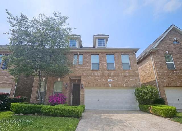 Property at 1311 Shady Villa Pne, Houston, TX 77055, 3 beds, 2.5 baths