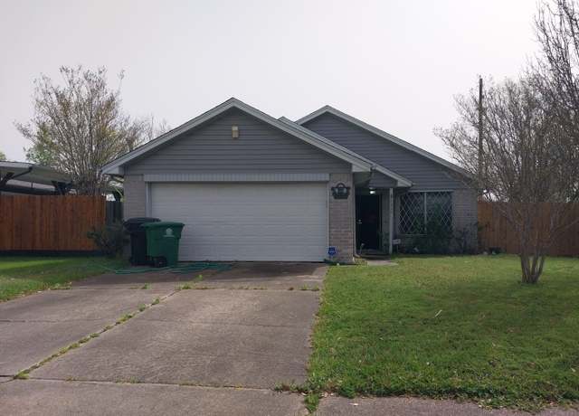 Property at 4914 Old Brickhouse Dr, Houston, TX 77041, 3 beds, 2 baths