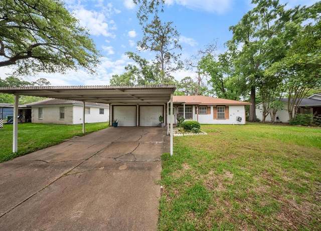 Property at 9215 Linda Vista Rd, Houston, TX 77078, 3 beds, 1.5 baths