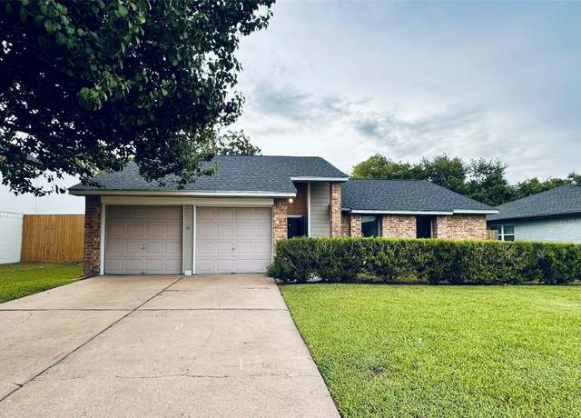Property at 3834 Gamlin Bend Dr, Houston, TX 77082, 4 beds, 3 baths