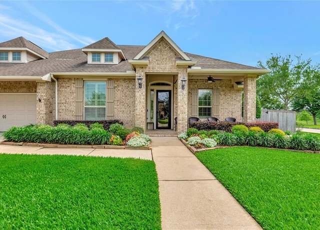Property at 2213 Indigo Pass Ct, Friendswood, TX 77546, 4 beds, 3.5 baths
