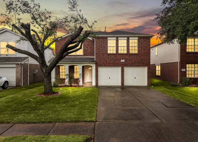 Property at 15007 Sugar Sands Dr, Sugar Land, TX 77498, 3 beds, 2.5 baths