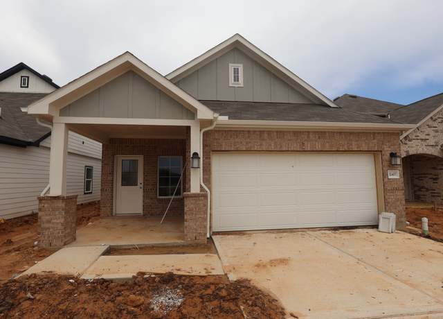 Property at 32407 Sunbeam Dr, Fulshear, TX 77441, 4 beds, 3 baths
