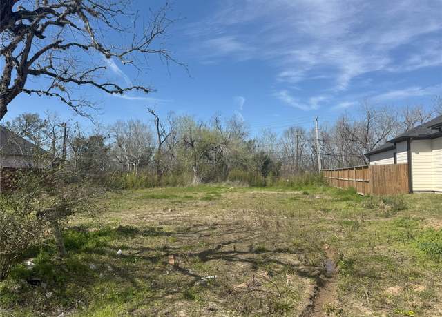 Property at 1108 Danube St, Houston, TX 77051