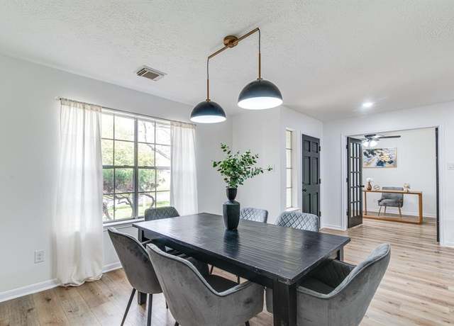Property at 4935 Shady Oaks Ln, Friendswood, TX 77546, 4 beds, 2.5 baths