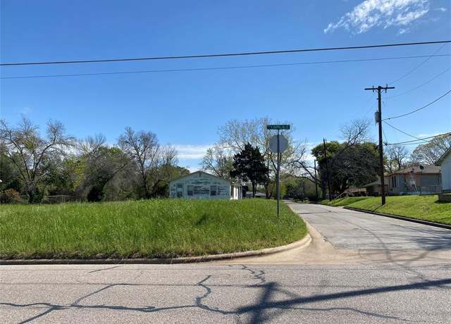 Property at 1201 S Chappell Hill St, Brenham, TX 77833