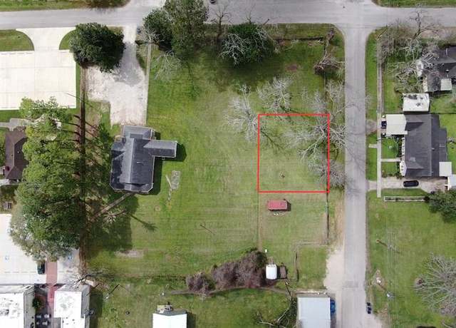 Property at 00 16th St, West Columbia, TX 77486