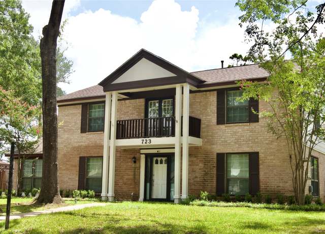 Property at 723 Leaflet Ln, Spring, TX 77388, 5 beds, 2.5 baths