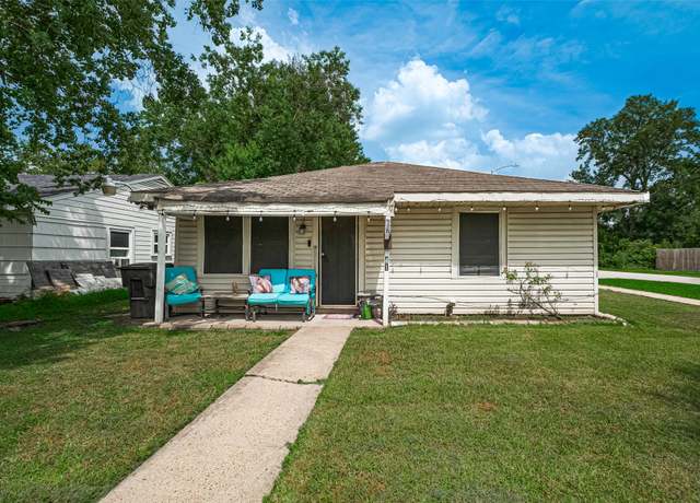 Property at 6741 Goforth St, Houston, TX 77021, 3 beds, 2 baths