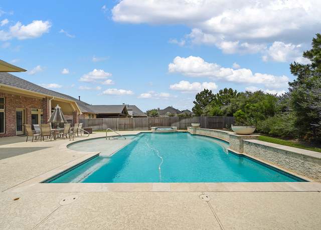 Property at 5411 Cedar Elm Ln, Fulshear, TX 77441, 4 beds, 4.5 baths