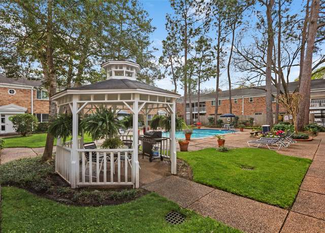 Property at 4040 San Felipe St #178, Houston, TX 77027, 2 beds, 2 baths