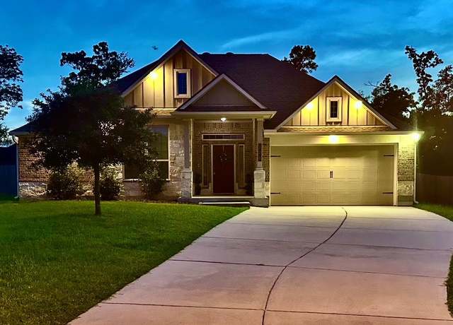 Property at 128 Red Deer Way, Huntsville, TX 77320, 3 beds, 2 baths