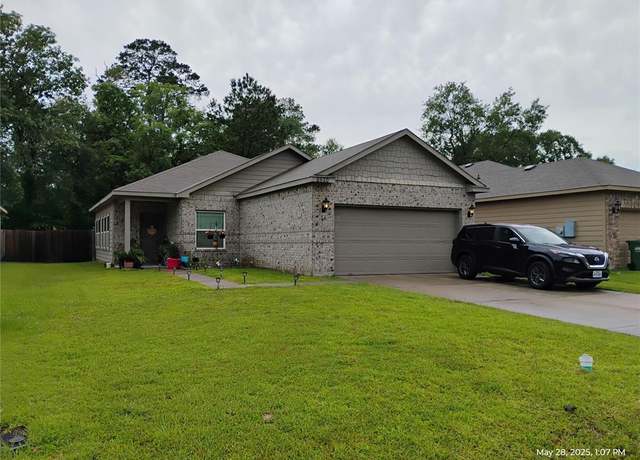Property at 1204 Parkhurst Ave, Cleveland, TX 77327, 3 beds, 2 baths