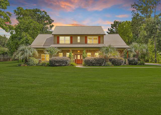Property at 15618 Connie Ln, Montgomery, TX 77316, 4 beds, 4 baths