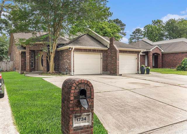 Property at 1734 Hazelwood St, Conroe, TX 77301, 4 beds, 2 baths