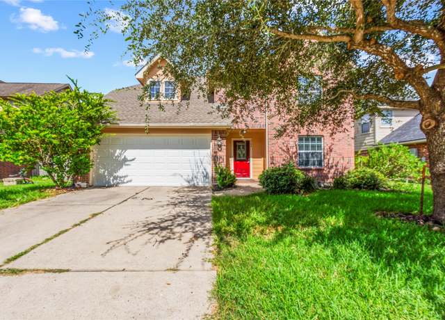 Property at 3704 Eaglet Trl, Pearland, TX 77584, 5 beds, 2.5 baths