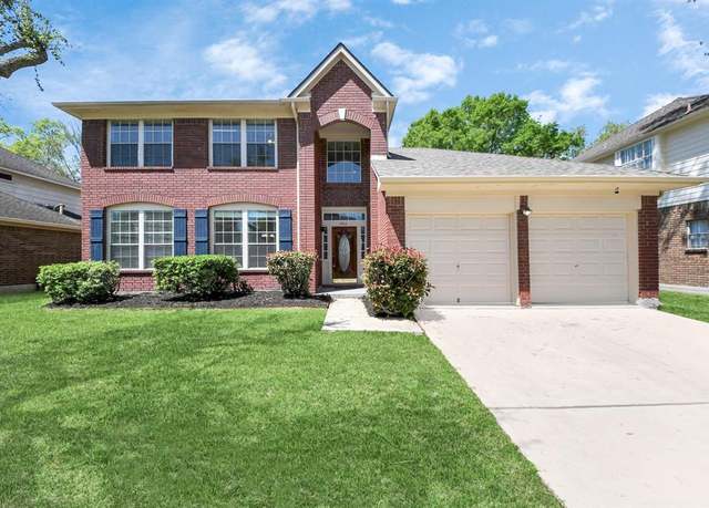 Property at 4914 Widerop Ln, Friendswood, TX 77546, 4 beds, 2.5 baths