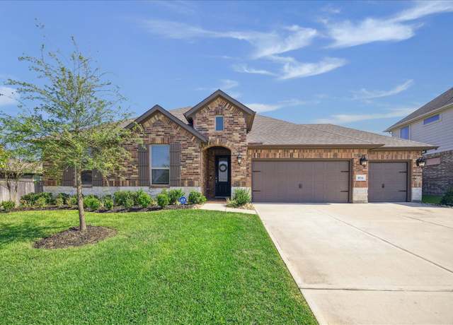 Property at 31134 Gullwing Manor Dr, Tomball, TX 77375, 4 beds, 3 baths
