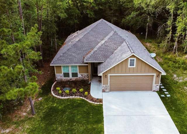 Property at 16 Firewood Rd, Huntsville, TX 77340, 3 beds, 2 baths