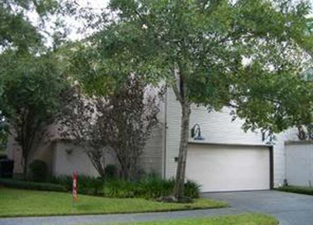 Property at 5082 Augusta St #5082, Houston, TX 77007, 2 beds, 2.5 baths