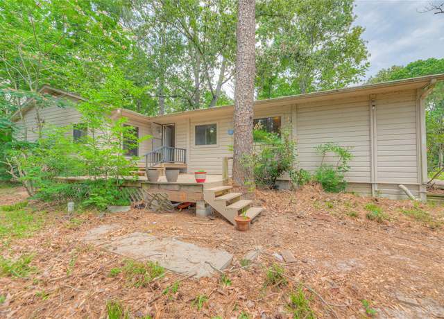 Property at 330 Oak Tree Dr, Point Blank, TX 77364, 3 beds, 1.5 baths