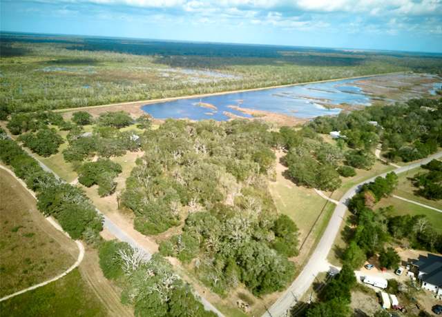 Property at TBD Lake View Rd, Damon, TX 77430