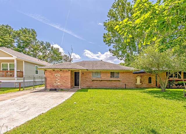 Property at 11058 Vailview Dr, Houston, TX 77016, 3 beds, 1 bath