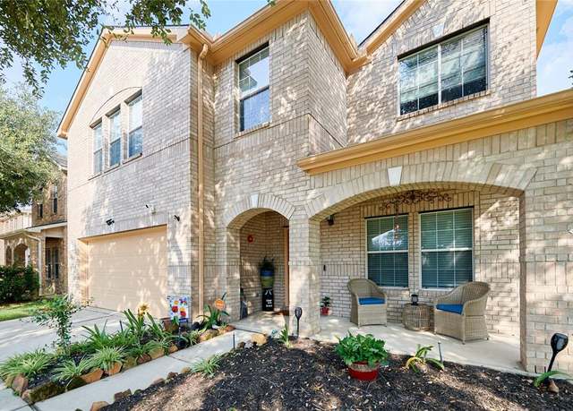 Property at 6703 Seminole Lodge Ln, Spring, TX 77379, 5 beds, 3 baths