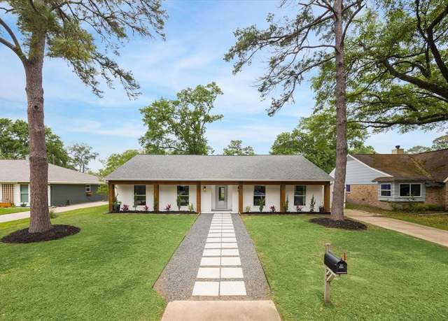 Property at 11306 Pecan Creek Dr, Houston, TX 77043, 5 beds, 3 baths