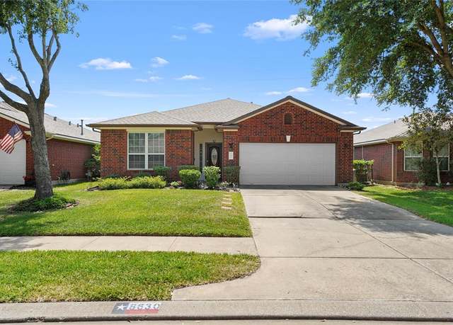 Property at 8630 Kirksage Dr, Houston, TX 77089, 3 beds, 2 baths