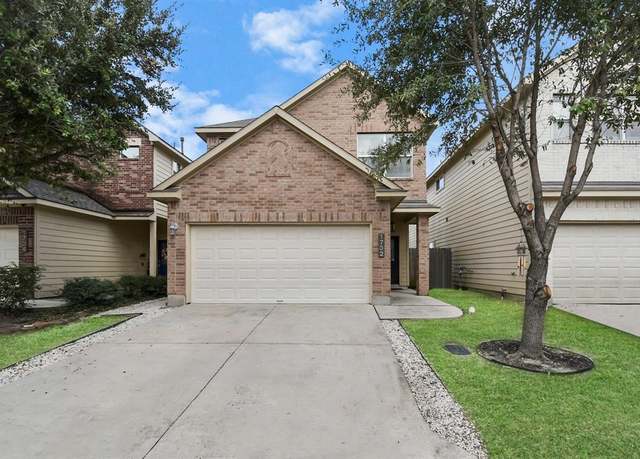 Property at 1732 Don Alejandro, Houston, TX 77091, 3 beds, 2.5 baths