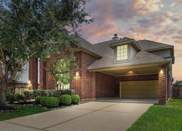 Property at 10918 Menaggio Ct, Richmond, TX 77406, 4 beds, 3.5 baths