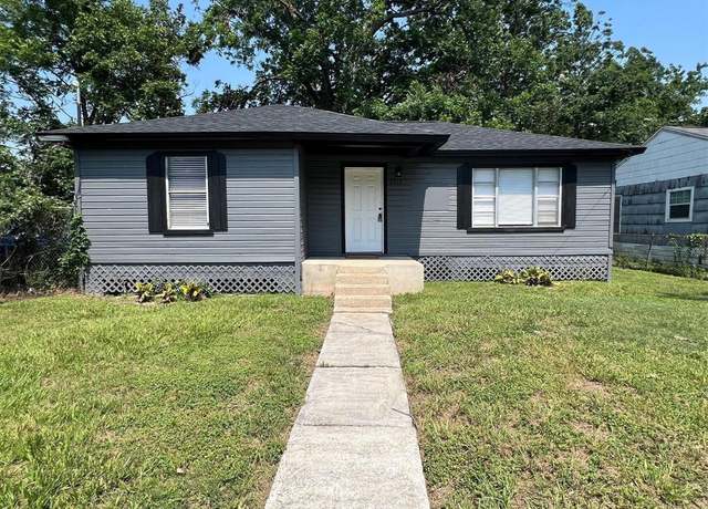 Property at 2910 Lavender St, Houston, TX 77026, 3 beds, 1 bath