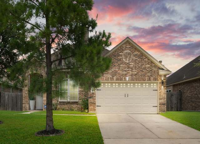 Property at 1024 Shadow Glenn Dr, Conroe, TX 77301, 3 beds, 2 baths