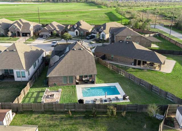 Property at 23942 Northwood Terrace Ln, Katy, TX 77493, 4 beds, 3 baths