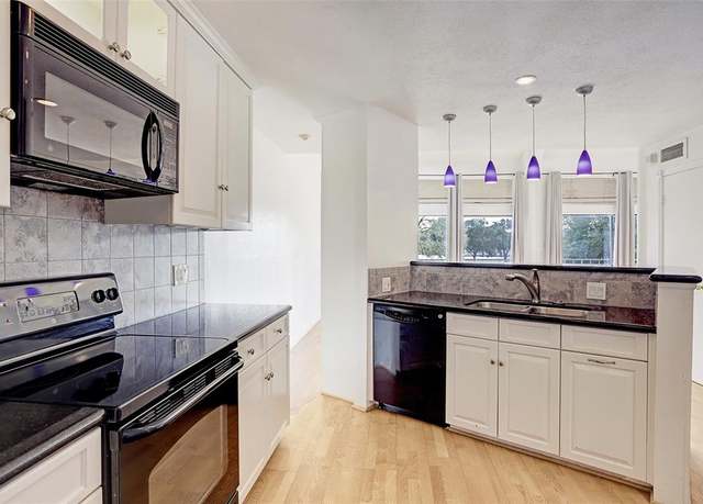 Property at 8287 Sands Point Dr #182, Houston, TX 77036, 2 beds, 2 baths
