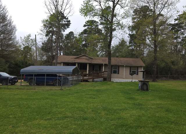 Property at 273 Glenda Dr, Livingston, TX 77351, 4 beds, 2 baths