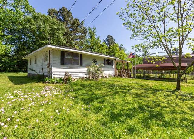Property at 126 Cris Rd, Lufkin, TX 75901, 3 beds, 2 baths