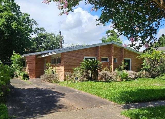 Property at 2018 Southgate Blvd, Houston, TX 77030, 4 beds, 2 baths