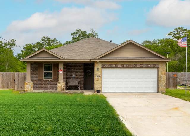 Property at 24585 Meath St, Hempstead, TX 77445, 3 beds, 2 baths