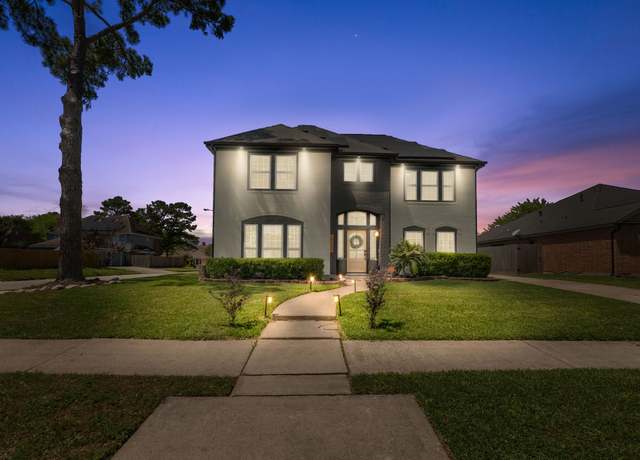 Property at 19003 Cloyanna Ln, Humble, TX 77346, 5 beds, 3 baths