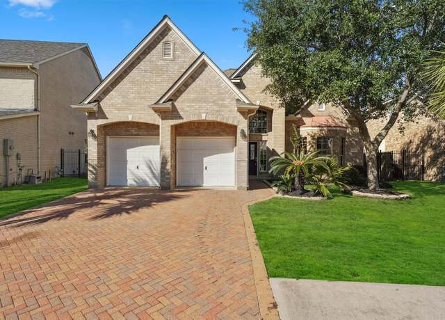 Property at 14326 Tasmania Ct, Sugar Land, TX 77498, 6 beds, 3.5 baths