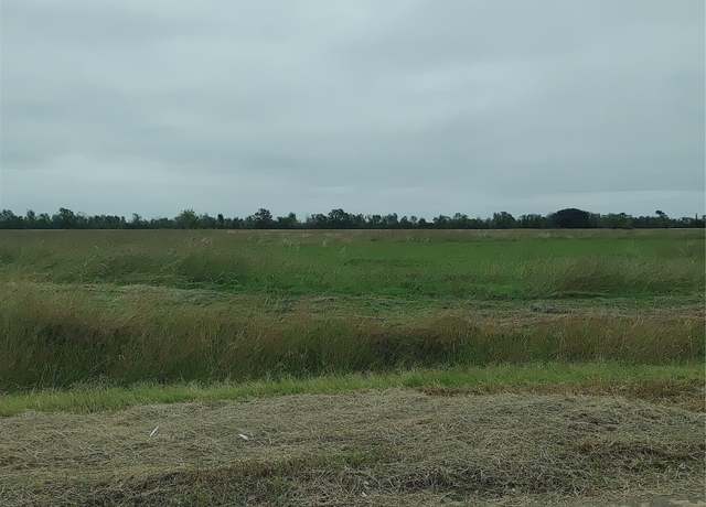 Property at Lot 128 Stampede Trl, Angleton, TX 77515
