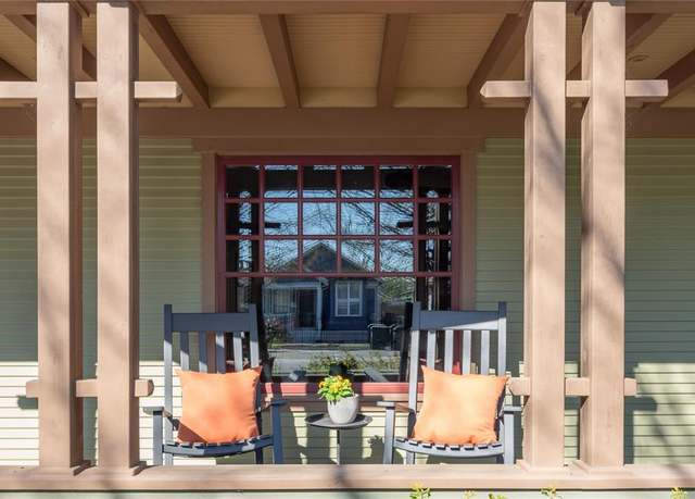 Property at 833 Tulane St, Houston, TX 77007, 3 beds, 2 baths