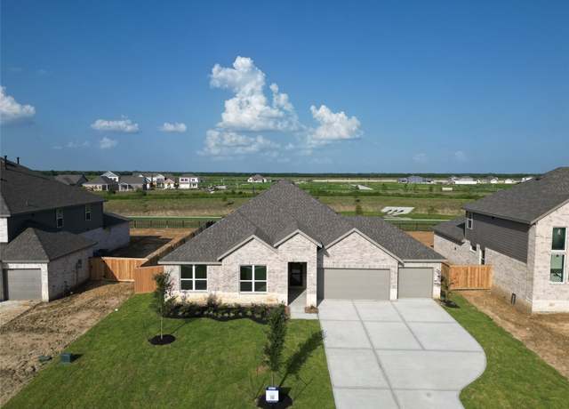Property at 1441 Imperial Ranch Way, Dayton, TX 77535, 5 beds, 2.5 baths