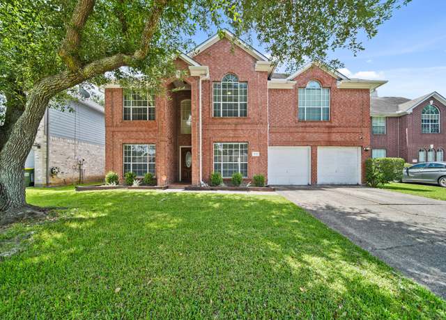 Property at 3530 Chatwood, Pearland, TX 77584, 4 beds, 2.5 baths