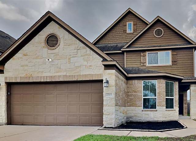 Property at 2703 Tucker Creek Dr, Fresno, TX 77545, 4 beds, 2.5 baths