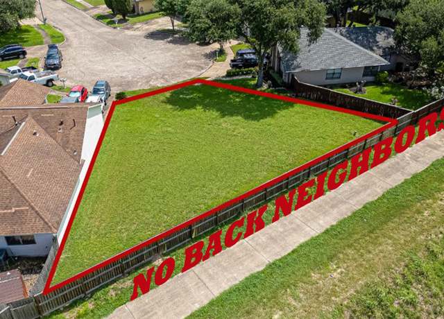 Property at 10726 Bayou Place Ct, Houston, TX 77099