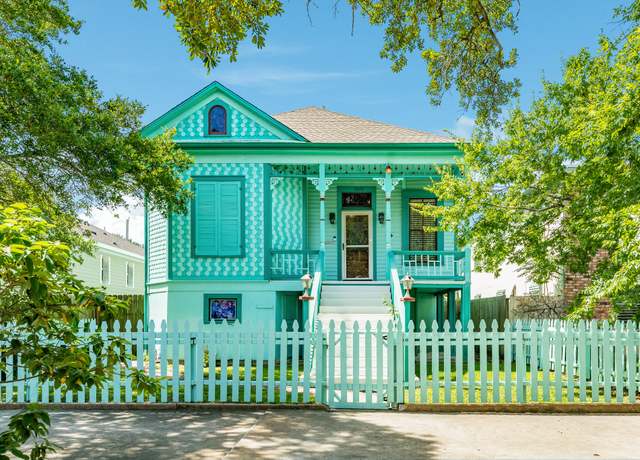 Property at 3223 Bernardo De Galvez Ave, Galveston, TX 77550, 3 beds, 2 baths