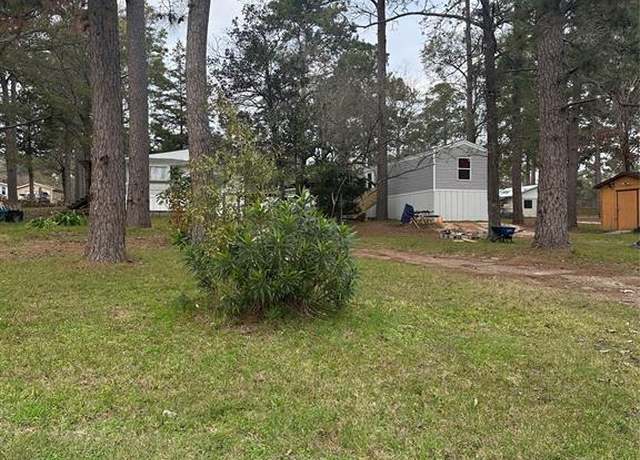 Property at 127 Cypress, Onalaska, TX 77360